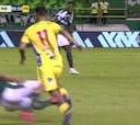 La terrorífica patada que indigna al fútbol colombiano
