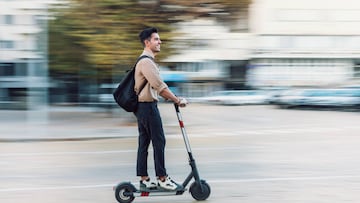 La DGT lo confirma: los usuarios de patinetes eléctricos deben hacer estos dos trámites bajo riesgo de sanción de 800 euros