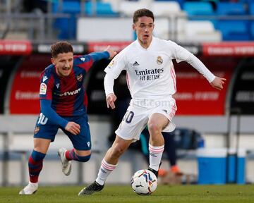 Arribas, durante el Real Madrid-Levante.