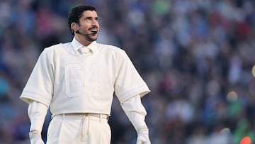 Bad Bunny not only broke audience records at the Super Bowl, but his Spanish-language show boosted Spanish lessons on Duolingo by 35%, connecting music and education.