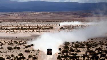 El Dakar, caminio de Uyuni.