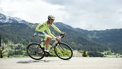 Alberto Contador, en los Alpes.
