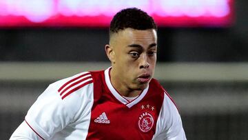 Sergi&ntilde;o Dest, con el Ajax.