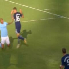 Dará la vuelta al mundo: el ridículo piscinazo de Danilo