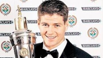 <b>EL MEJOR. </b>Gerrard, capitán del Liverpool, fue elegido el mejor de la Premier.
