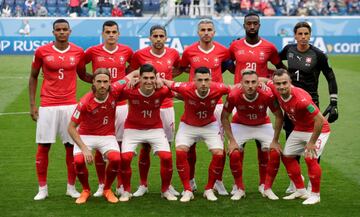 El once inicial de Suiza.