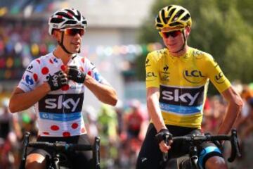 Chris Froome y Richie Porte a la salida de la etapa.