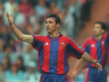 El búlgaro tras jugar cinco temporadas (1990-1995) con el Barcelona decidió irse al Parma donde jugó una única temporada (95-96). Volvería la temporada siguiente al Barcelona para jugar dos temporadas más. 