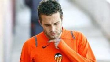 <b>NO SE RECUPERA.</b> Al centrocampista le está costado superar el bache de lesiones.