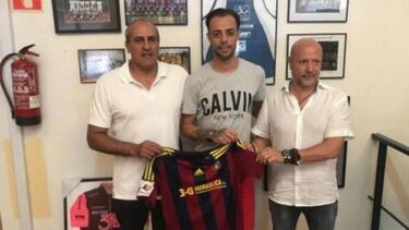 Dani Ben¨ªtez regresa a Segunda B: "He conseguido lo que quer¨ªa, juego por diversi¨®n"