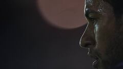 Neymar hits 100-goal mark in 11 fewer games than Messi