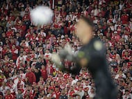 Conmebol multa y advierte a Santa Fe.