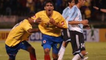 Falcao celebra el gol del empate ante Argentina en el Sudamericano de 2005.