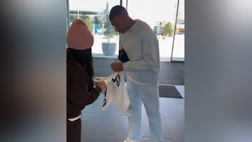 Mbappé encounter triggers priceless reaction from young fan