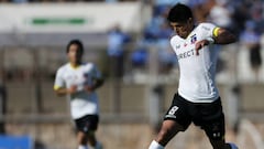 Betis quiere a Esteban Pavez y ofrecería a Lorenzo Reyes