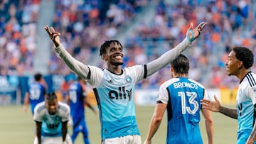 Zaha sobre Messi: “No podría importarme menos”