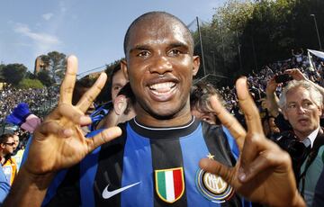 En la temporada 11/12, el camerunés fue cedido al Inter de Milán a cambio de Ibrahimović.