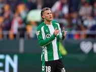 Deossa fue fundamental para la victoria del Betis ante Valencia.