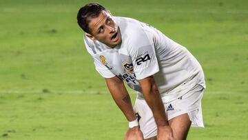 El delantero mexicano nuevamente será baja para el cuadro de LA Galaxy, pues reveló que no estará con el cuadro angelino esta noche, cuando visiten a Portland Timbers.