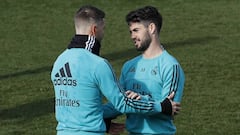 Ramos e Isco, durante un entrenamiento del Real Madrid.