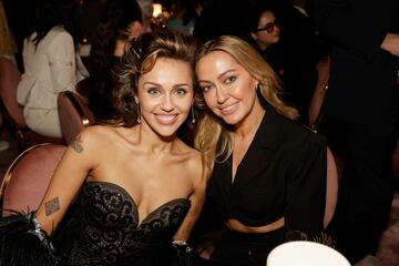 Miley Cyrus y Brandi Cyrus.