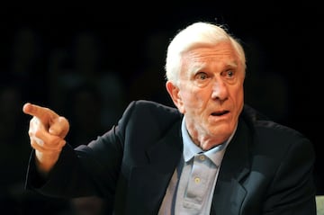 Aunque Leslie Nielsen tuvo una carrera repleta de roles de drama, se le recuerda más por sus papeles de comedia en los que se centró durante sus últimos años en activo