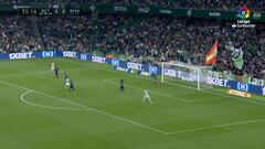 Courtois en modo muro... ¿Se puede decir ya que es el mejor jugador del Real Madrid?