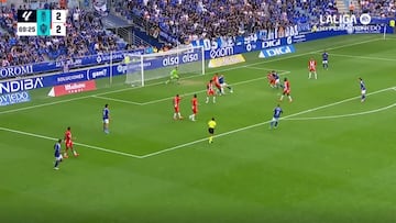 Es uno de los goles de la temporada: así ha sido el taconazo de Alemao que dio la victoria al Oviedo