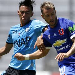 Gastón Fernández tiene mejores números en la U que en Estudiantes