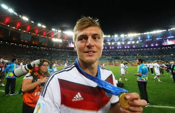 Toni Kroos durante el mundial del 2014 fue uno de los jugadores claves de su selección, siendo parte del once inicial del equipo en todos los partidos. En ese mismo año mundialista, el jugador alemán fue Equipo de las Estrellas de la Copa del Mundo, Máximo Asistente de la Copa del Mundo, Máximo Asistente de la Copa Mundial de Clubes, Equipo del Año de la UEFA, XI Mundial FIFA/FIFPro, Nominado al Balón de Oroy Futbolista Alemán del Año.