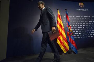Barcelona president Josep Bartomeu leaves a press conference earlier this month.