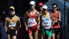 Germany's Jonathan Hilbert (L) and Spain's Marc Tur compete during the men's 50km race walk final during the Tokyo 2020 Olympic Games at the Sapporo Odori Park in Sapporo on August 6, 2021. (Photo by Giuseppe CACACE / AFP)