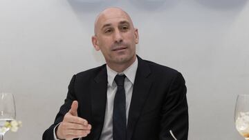 Rubiales: "Mi intención es evitar un monopolio en el fútbol"