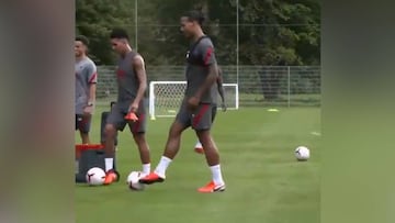 Liverpool's Van Dijk is nuts about giving megs