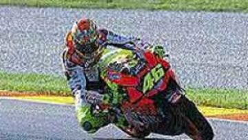 <b>SU DESPEDIDA.</B> Rossi disputó ayer su última carrera con Honda.