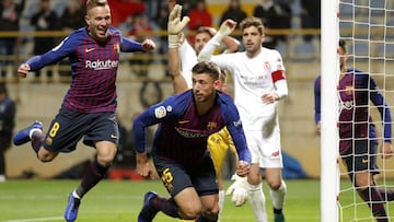 Lenglet doma al león