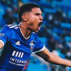 Marcos López sorprende