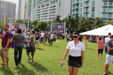 Las bellezas que vieron el Madrid - Barcelona en Miami