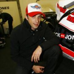 Kenny Noyes sufre un grave accidente en MotorLand