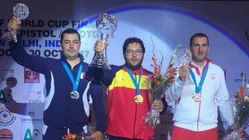 Alberto Fern¨¢ndez se lleva el oro en foso ol¨ªmpico