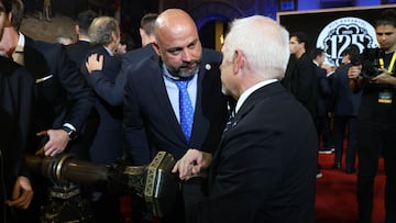 Pace va hasta el final con su entrenador