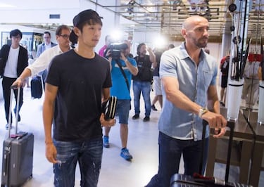 Kiyotake to take Maradona's No.10 shirt at Sevilla