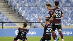 Hugo Mallo celebra el gol anotado ante la Real Sociedad.