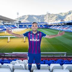 Juan Carlos Arana: “Me considero un delantero muy completo”