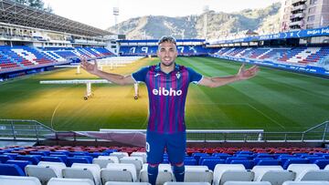 Juan Carlos Arana: “Me considero un delantero muy completo”