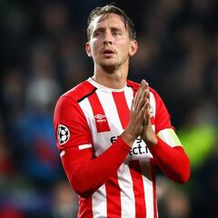 Director deportivo del PSV descarta la llegada de De Jong al América
