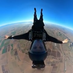 Un paracaidista sobrevive tras estamparse a casi 100km/h: "Es un milagro"