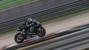 ATENCIÓN EDITORES, CORRIGE NOMBRE DEL EQUIPO EPA3346. SEPANG (MALASIA), 05/02/2019.- El piloto español de MotoGP Maverick Viñales, Monster Yamaha, participa en una sesión de prueba de pretemporada, este miércoles, en el Circuito Internacional de Sepang a las afueras de Kuala Lumpur (Malasia). EFE/ Fazry Ismail