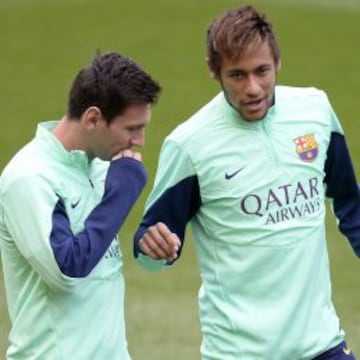 Leo Messi junto a Neymar