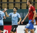 Suárez y Cavani, demasiado para la República Checa